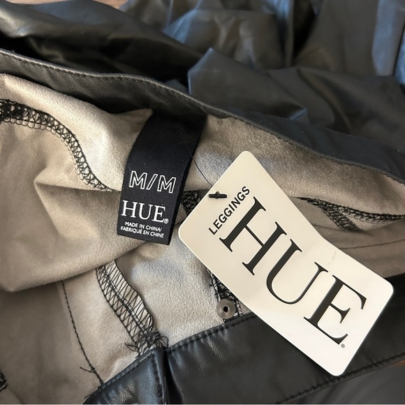 HUE Glossy Black Leggings - Picture 4 of 9